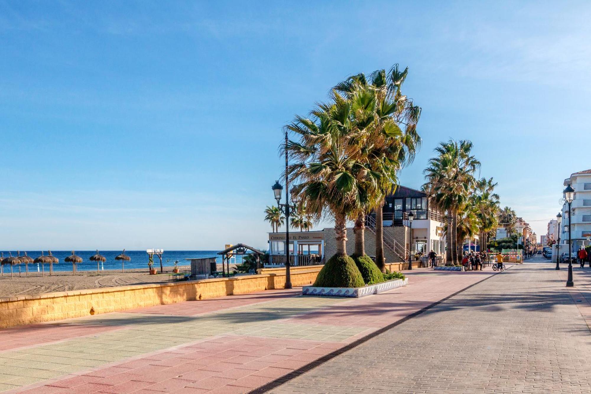 Close To The Beach, 5 Minutes Walk San Luis de Sabinillas Kültér fotó